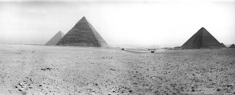 Zbigniew Kosc, The Zoser pyramid of Sakkara, 1998
